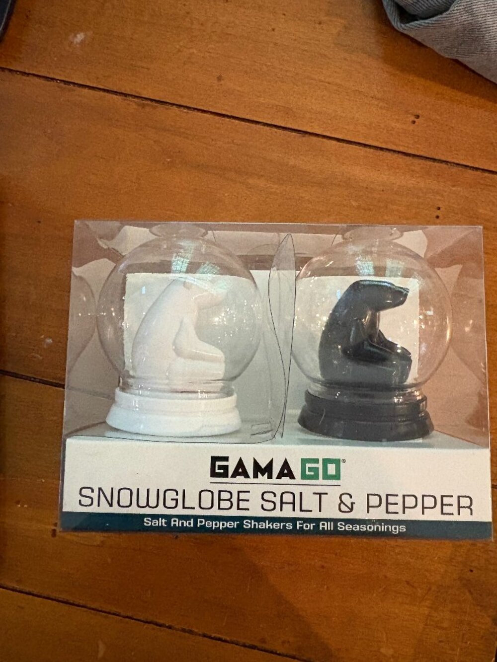 NWT: Salt and Pepper Shakers - Snowglobe Polar Bear by GamaGo